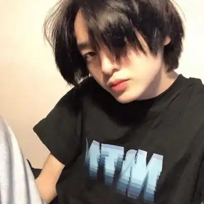 高冷优质男头还是不嘴硬了我没男生头像我要个性网
