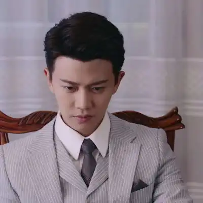 任嘉伦跨过星河迈过月亮去迎接更好的自己男生头像我要个性网
