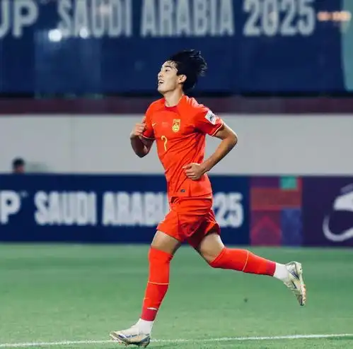 17岁入选u22国足布尼亚明我告诉自己别紧张,还是想去欧洲看看
