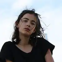 qq头像我们相伴一生的机会男生头像欧美风
