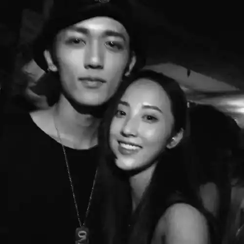 后来才明白过度的热情,就像热水养花
