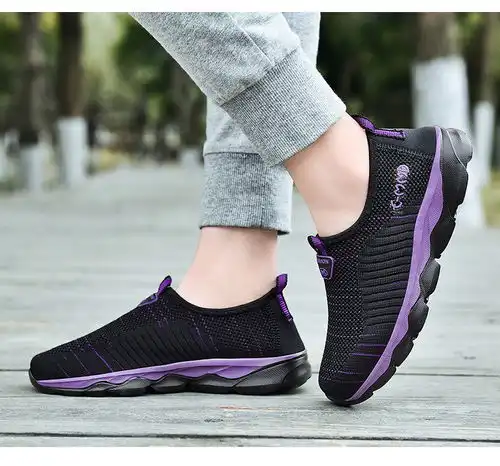 春秋款老人鞋男女中老年健步鞋软底舒适妈妈运动单鞋轻便户外爸爸鞋
