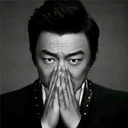 30岁到40岁的男人微信头像,展现成熟与品味
