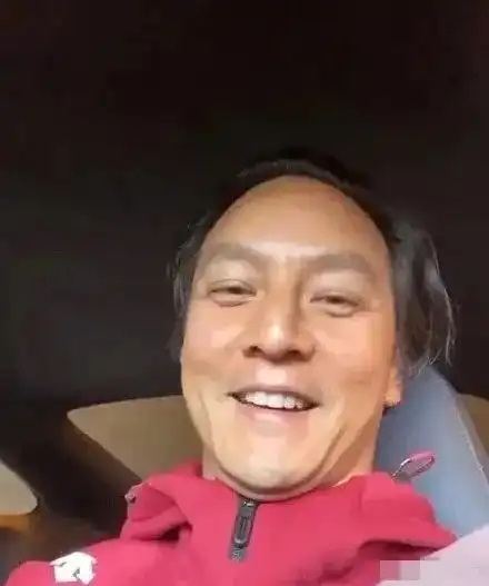 吴彦祖近照引热议网友哭了我的男神已是苏大强
