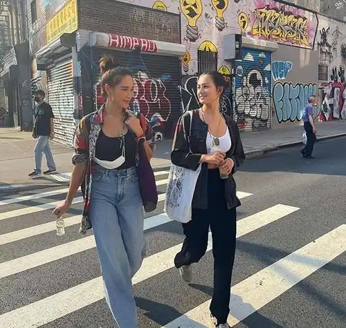 泰国女星ploy怀疑自己又单身并与小男友分手