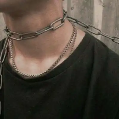 部位欧美男头看不到脸的个性独特的
