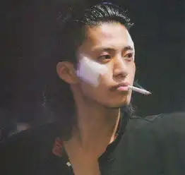 盘点那些模仿过小栗旬的男人,土佐有辉最像,看郑凯的能笑出猪叫
