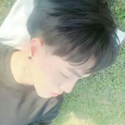 迁迟决定忘记的人再见到就别心qq男生头像我要个性网
