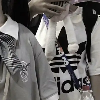 楚雨荨真人情头部位宠溺小众情侣头像我要个性网
