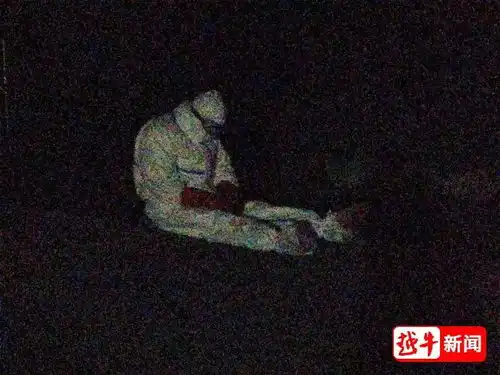 这张照片模糊看不清人,但却刷爆绍兴人的朋友圈
