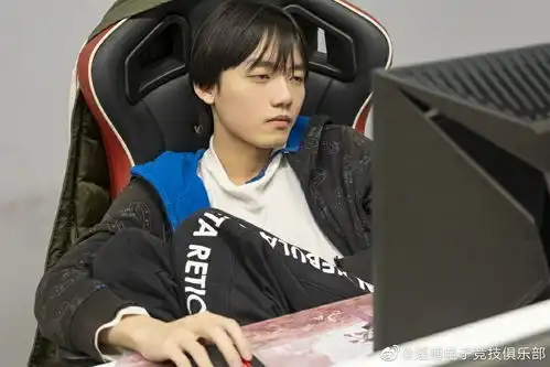 勾水的嗑法可以是冷淡丧气文艺青年大大咧咧小男孩吗
