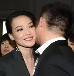 礼仪专家刘芳法式贴面礼的优雅艺术
