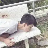 美少男头像沦陷爱河的少男微信头像图片大全
