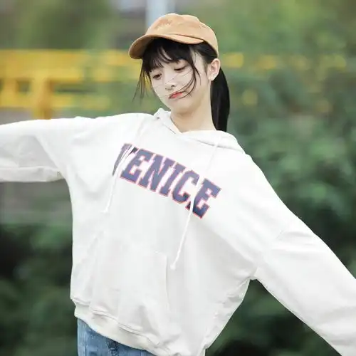 不主动,桃花运却很旺的三个星座,静待花开,缘分自来
