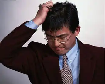 男人经常性牙痛有可能患上了肾虚
