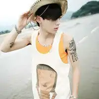欧美个性男头相爱更像是致命邂逅3
