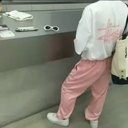 唯美意境小清新头像男生背影图片以后的路我想陪你一起走
