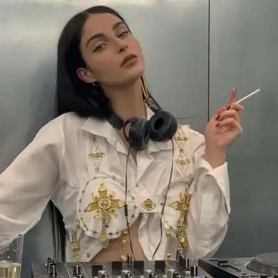 气质欧美风格女头
