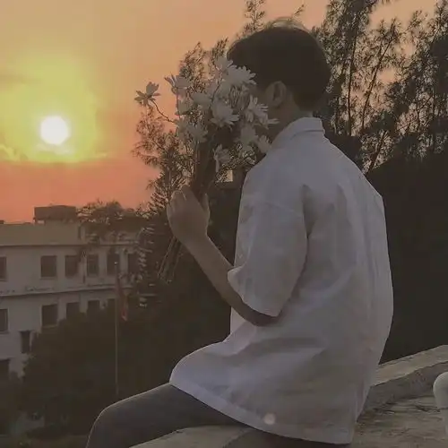 永远温暖向阳,永远赤诚善良

