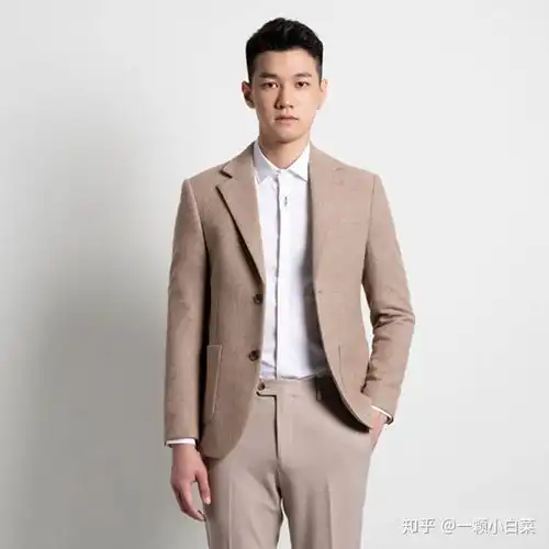 25岁左右男士正装品牌推荐,以及相应的裤子和衬衫的选择
