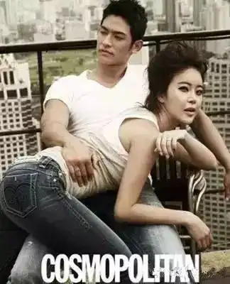 年过50,比赵雅芝刘晓庆还懂保养的女人,到底长啥样
