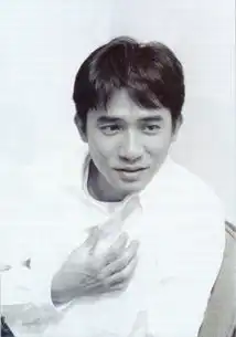 李敏镐有型钟汉良清新盘点穿白衬衫的男星们
