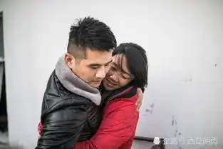 痴情女孩照顾截瘫男友10余年靠直播挣钱养家我想要个娃
