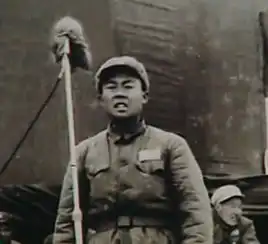 雷锋青春,在力争上游中发光
