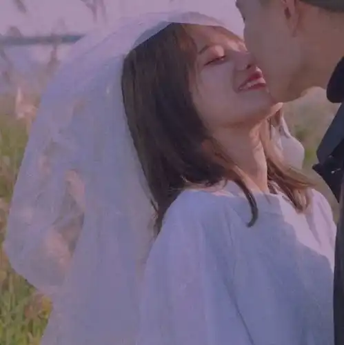 情侣头像愿在你心里的人,就在身边
