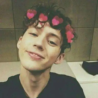 个性欧美头像男生头像谁比谁好能差到多少喜欢就好
