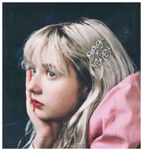 微颓真人女生头像很奇怪,爱我的人只能爱到一半
