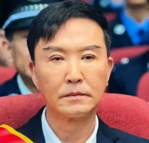 罗志祥近况太吓人医美过度,撞脸达康书记古天乐
