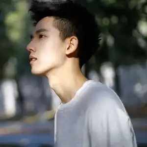 2019必备100张超级好看的清新头像壁纸合集
