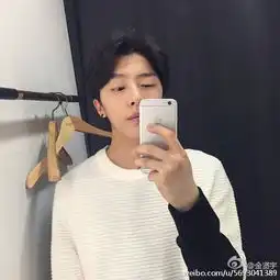 金贤宇男生头像韩系网红中分男神
