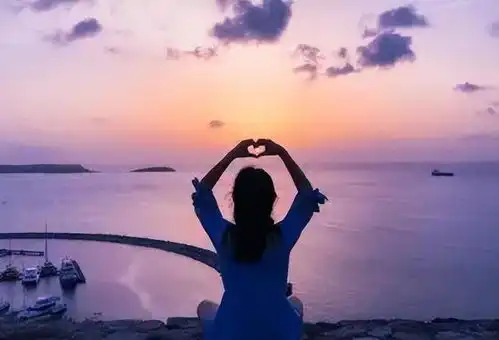女人这一生,最聪明的活法,无非这两点
