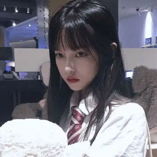 值得用一个暑假的宝藏女头
