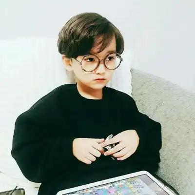 小正太男孩头像
