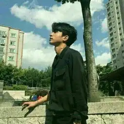头像老男人一个男人