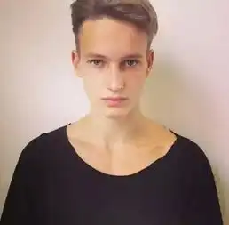 水瓶座男生的性格浅析
