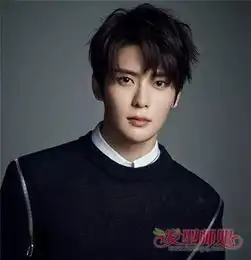 男生偏分刘海烫发发型青少年男生偏分发型发型师姐
