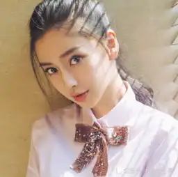 王牌收官,baby的脸却僵到认不出用呲牙咧嘴掩盖疲惫
