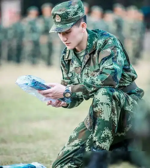 结婚一年半,何捷还是原来的何捷,而张馨予却性情大变,和以前判若两人网易订阅
