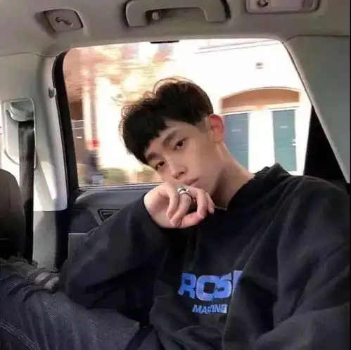 绝了绝了这波微信头像太绝了
