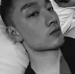 男生头像谈恋爱久了还会注意形象嘛
