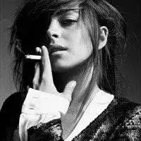 四十女人微信头像仰头抽烟微信头像图片大全
