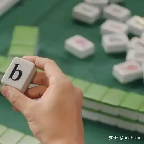 有没有这种又丑又好看的头像
