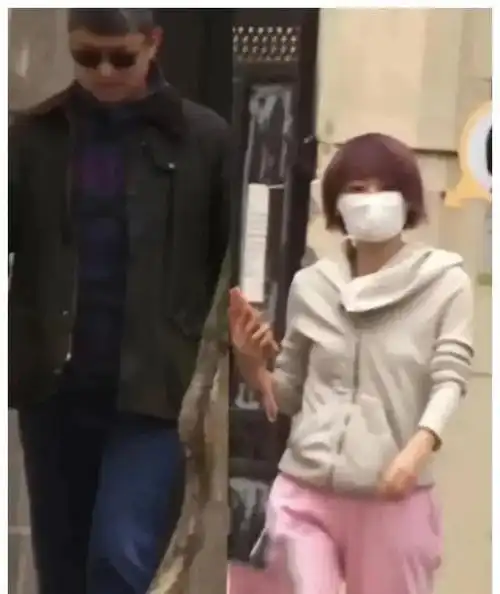 马伊琍与鲜肉男友恋情揭秘从17岁人体模特到47岁的人生逆袭
