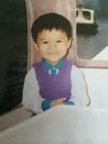 盘点从小帅到大的男明星,考验真爱粉只看童年照你能认出他吗
