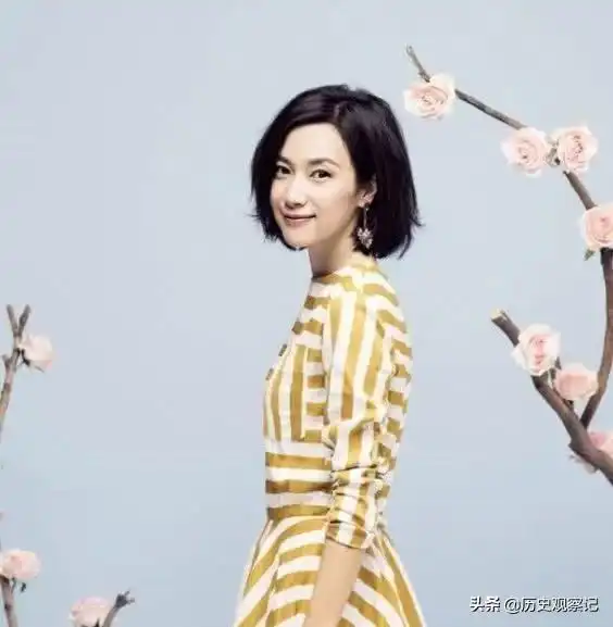 曾与高圆圆同爱一个男人,44岁仍然单身,美貌不减当年