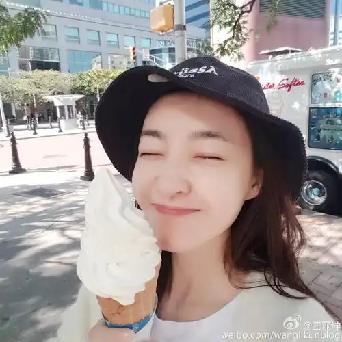 王丽坤素颜美cry她不但会演戏还是美妆扛把子,亲自教你打造少女颜
